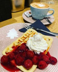 Oktober - April Waffel-Zeit!